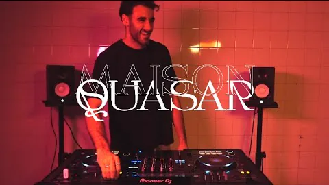 C19 Live Session — Moïse